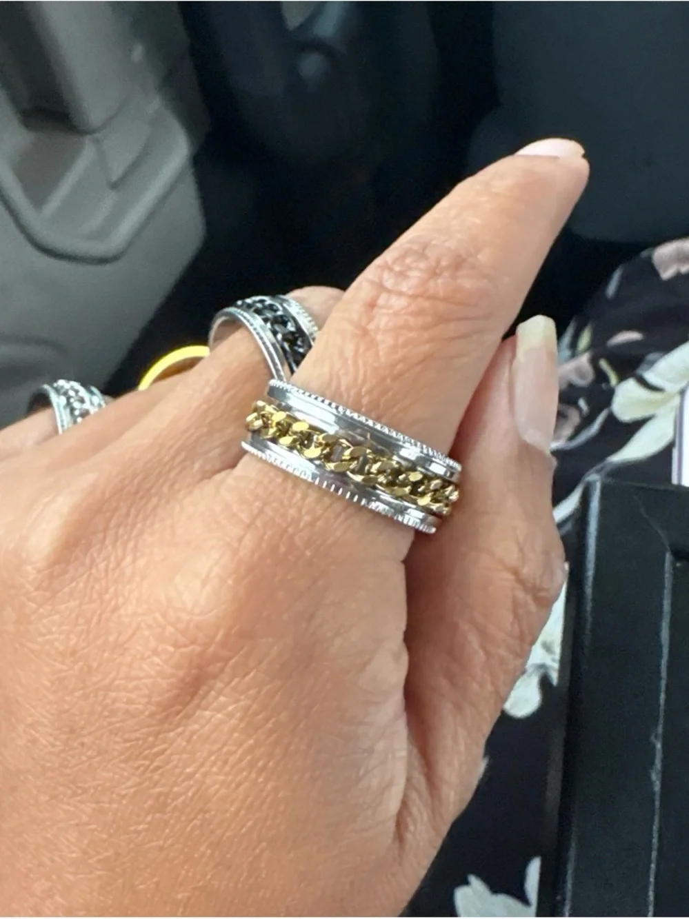 Two-Tone Chain Accent Women's Statement Ring - Gold & Silver